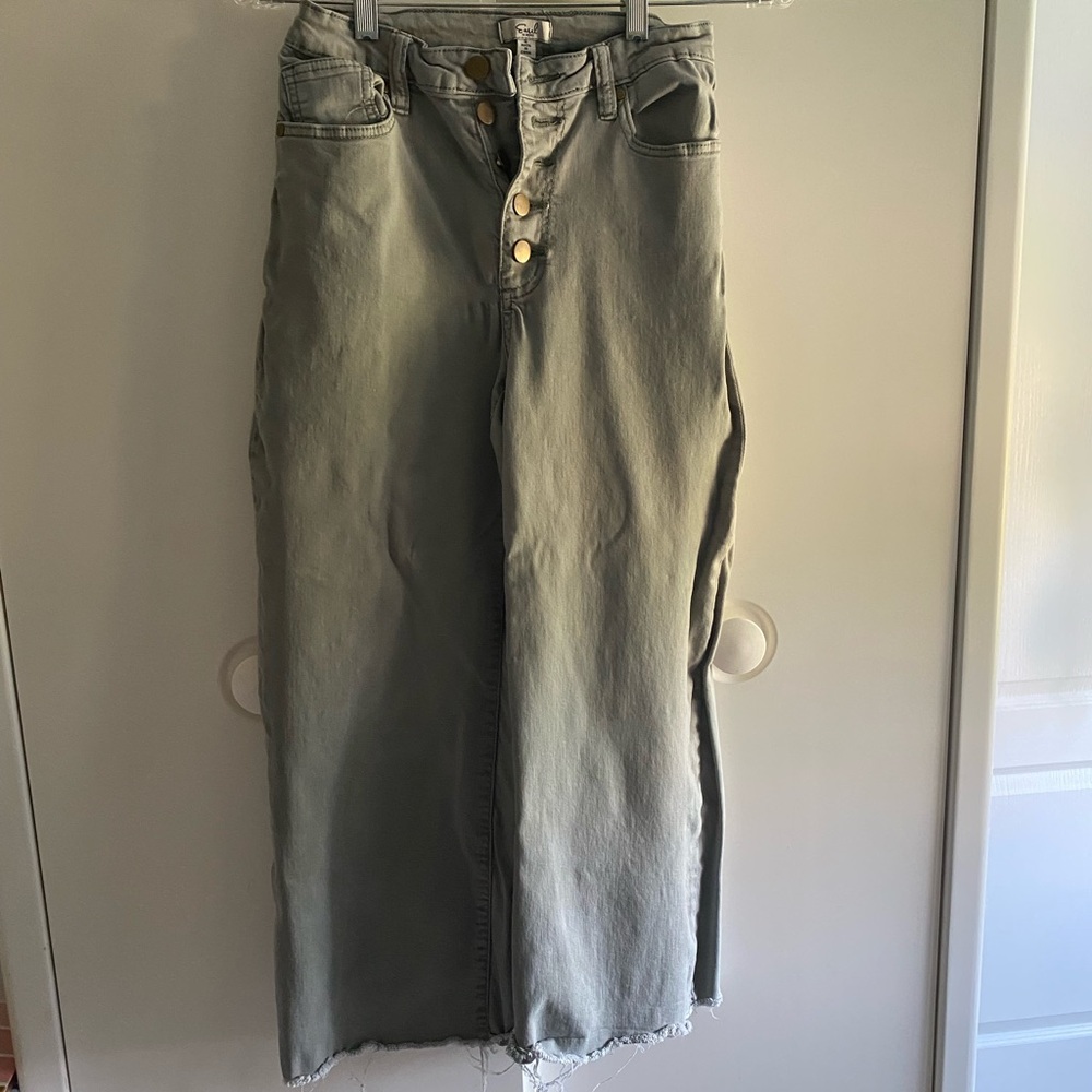 Easel Gray Button-Front jeans barrel leg